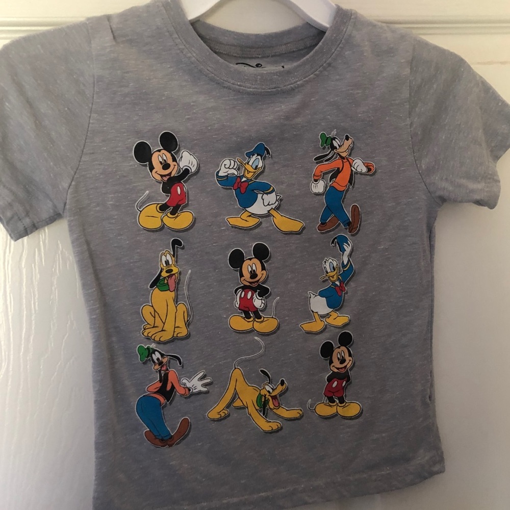 Disney kids tee. Size 5T